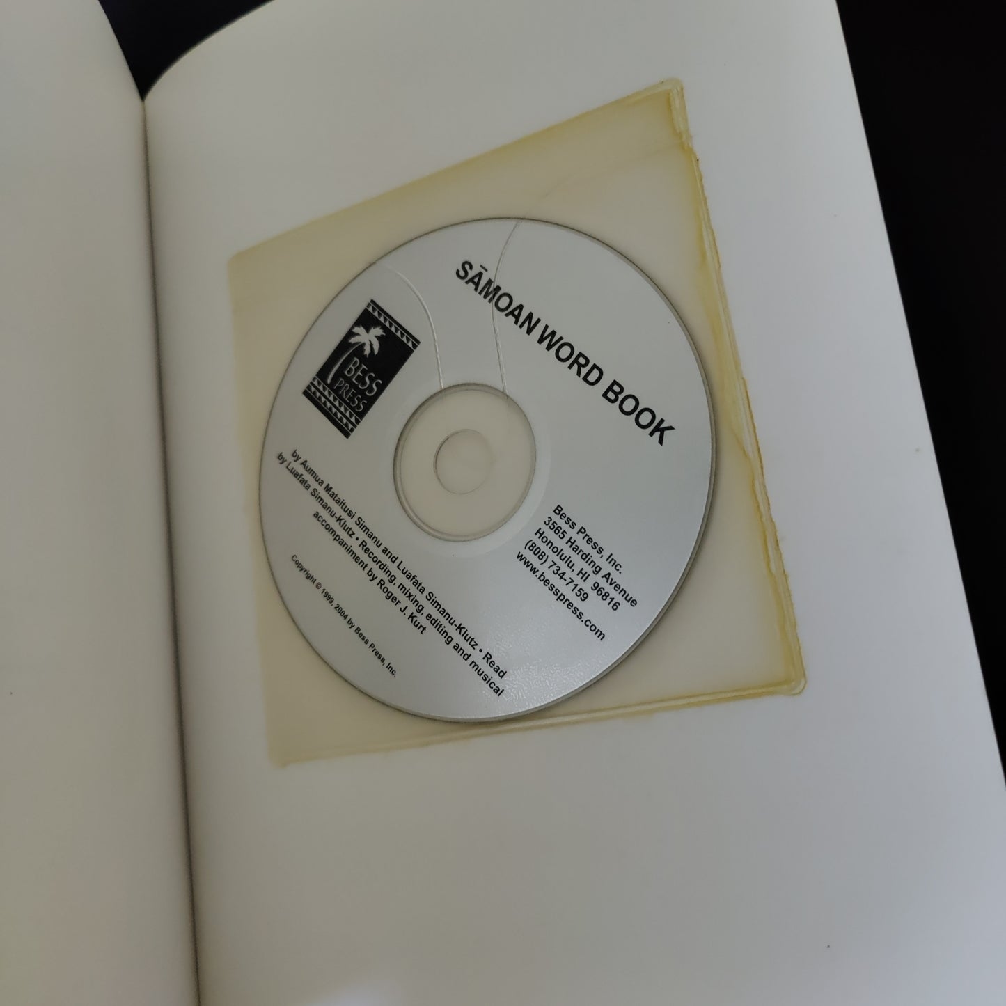 'Samoan Word Book' by Aumua Mataitusi Simanu and Luafata Simanu-Klutz