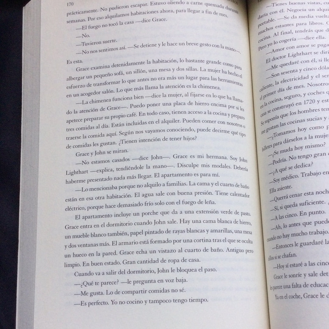 'Hay Fuego En Los Astros' by Anita Shreve