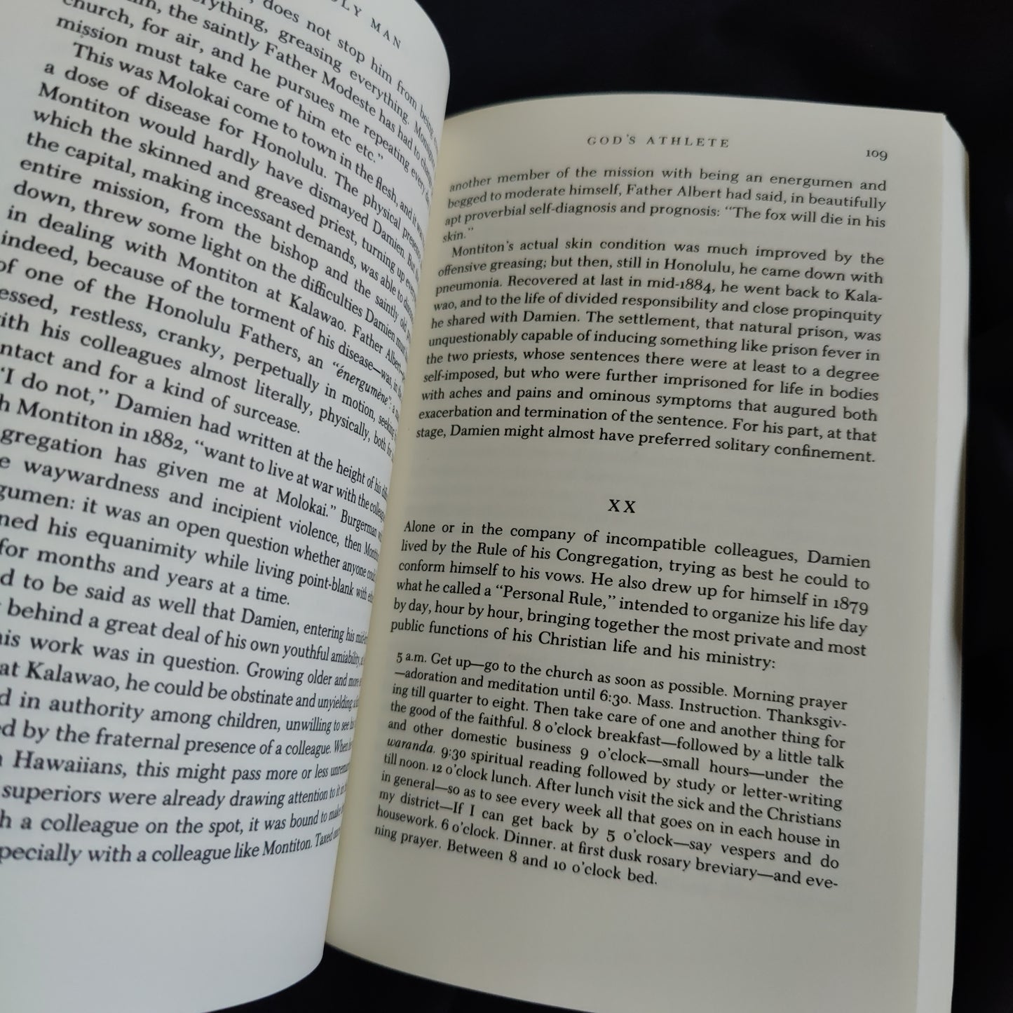 'Holy Man, Father Damien of Molokai' by Gavan Daws